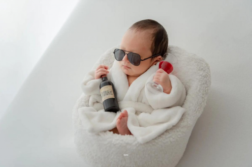 广州借卵试管代怀包男孩宝宝不哭不闹正常吗 广州借卵试管代怀包男孩宝宝不哭不闹正常吗